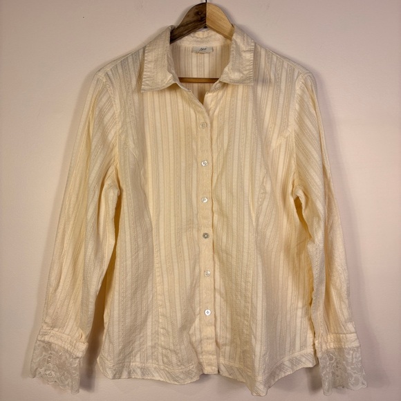 J. Jill Tops - J. Jill Ivory Lace Trimmed Button Down Blouse Cottagecore Classic Office